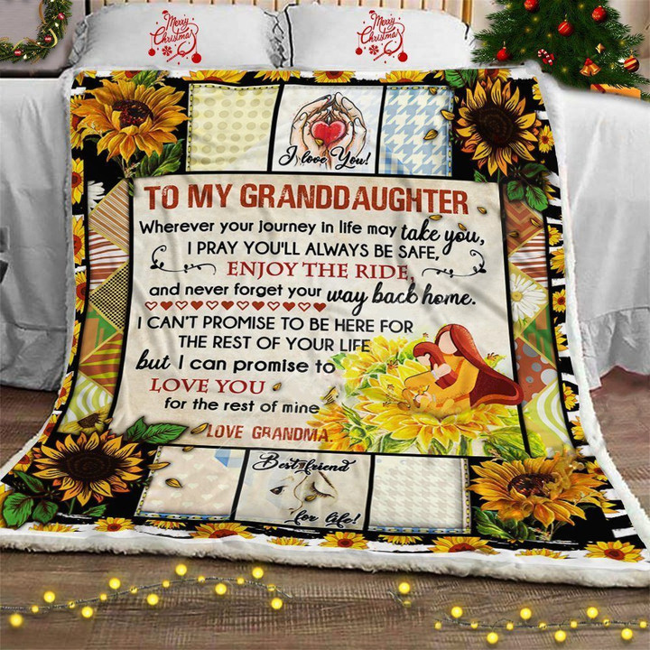 To My Granddaughter Love Grandma Sherpa Fleece Blanket Mg