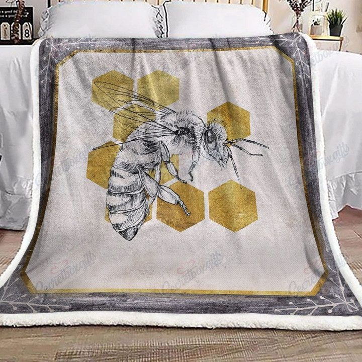 Bee Yq2601753Cl Fleece Blanket