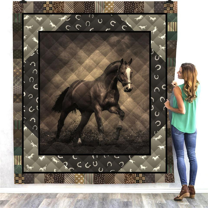 Horse Quilt Blanket – Quilt