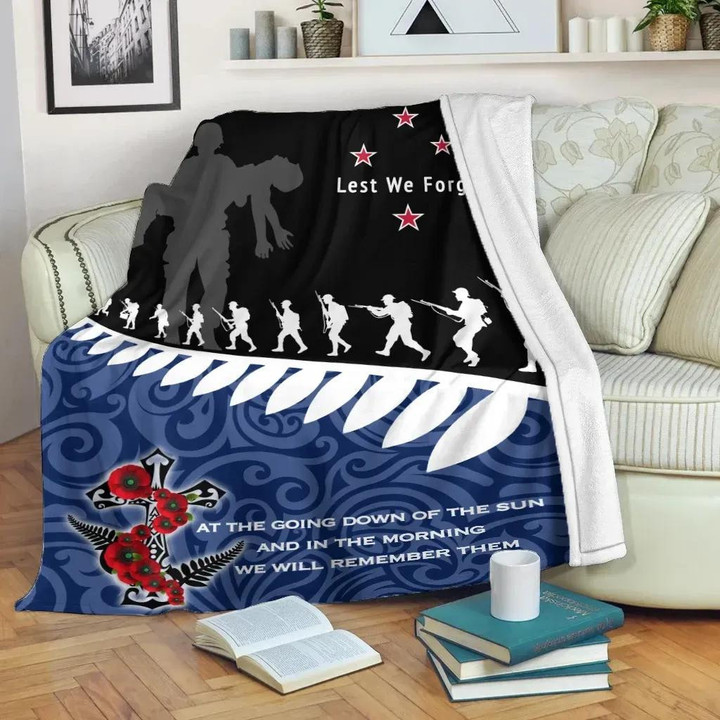FamilyGater Blanket - New Zealand Anzac Day 2021 Lest We Forget Fern Leaf Soldier - Premium Blanket A30