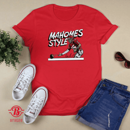 Patrick Mahomes - Mahomes Style - Kansas City Chiefs