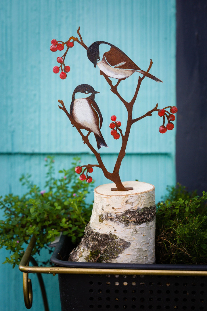 🎁 Chickadees and Berries Garden Metal Art Hand Painted - 10 inches