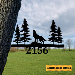 Customized Wolf Metal Tree Stake, Wild Animals Garden Decor Laser Cut Metal Signs Custom Gift Ideas 12x12IN