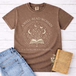 A Well Read Woman Tee Gift For Women