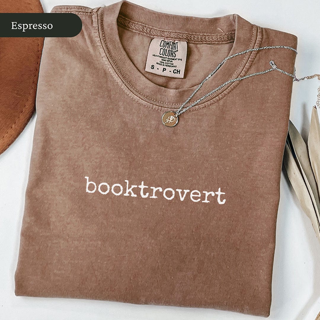 Minimalist Booktrovert Shirt T Shirt Gift For Cat Lover