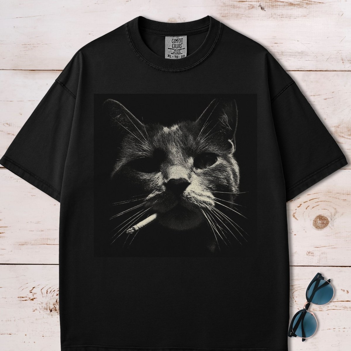 Cool Cat Closeup Graphic T Shirt Gift For Cat Lover