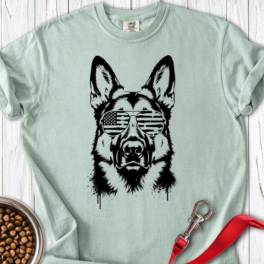 Shiloh Shepherd USA Premium Tee Gift For Dog Lover