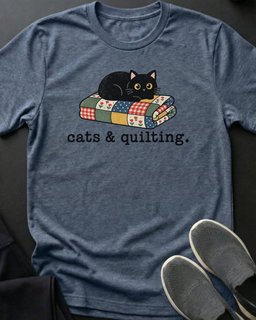 Cats And Quilting Tee Gift For Cat Lover