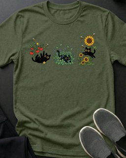 Summer Zoomies Tee Gift For Cat Lover