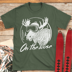 Moose On The Loose T Shirt Gift For Skier
