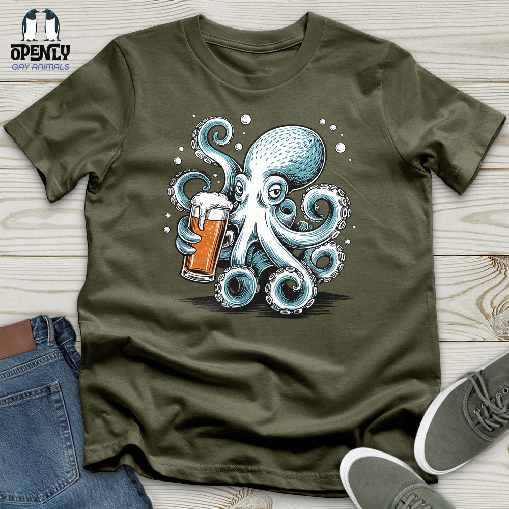 Octopus Holding Beer Glass Unisex T Shirt Gift For Animal Lover