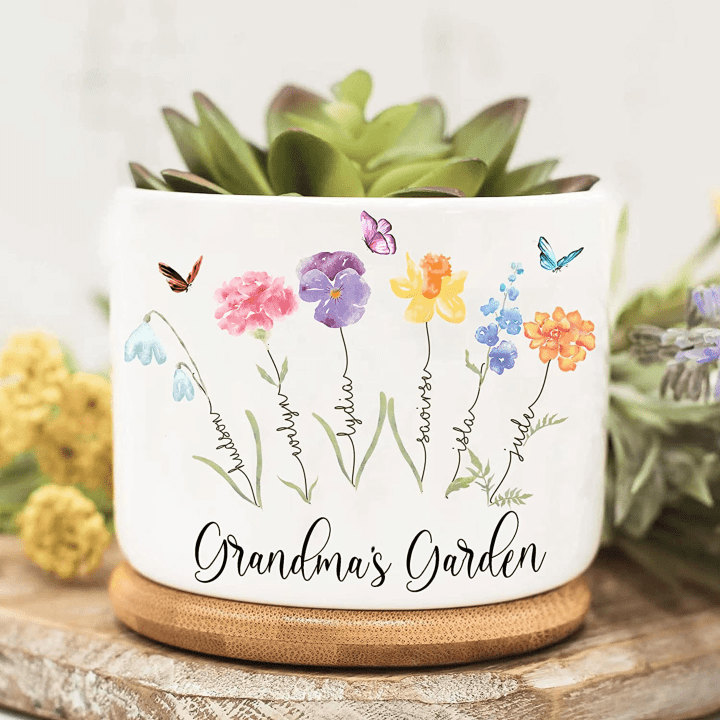Personalized Grandma's Garden Plant Pot, Birth Month Flower Pot Gift, Plant Pot To Decorate The Desk, Mother Day Gift, Gift For Mom