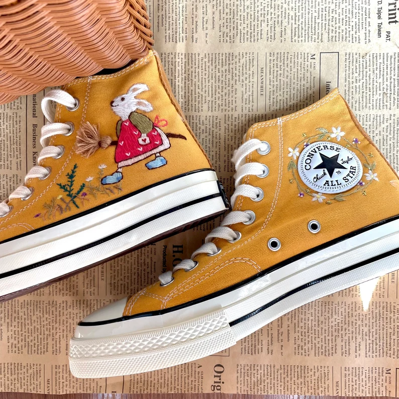 Custom embroideredRabbit and FlowerShoes/ Custom Chuck Taylor 70 embroidered Flowers Shoes/ Wedding Gift Converse Custom Flowers Embroidery/ Custom converse Chuck Taylor embroidered flower/ Wedding Converse Shoes/ Converse Custom Chuck Tayl