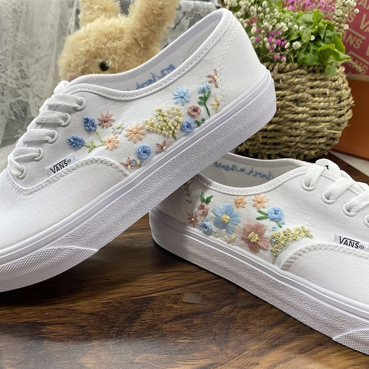 Custom Embroidered Bridal Vans Shoes, Bridal Sneakers, Embroidered Wedding Shoes, Personalized Name Embroidered Floral Leaf Vans For A Bride, Floral Vans Wedding Shoes