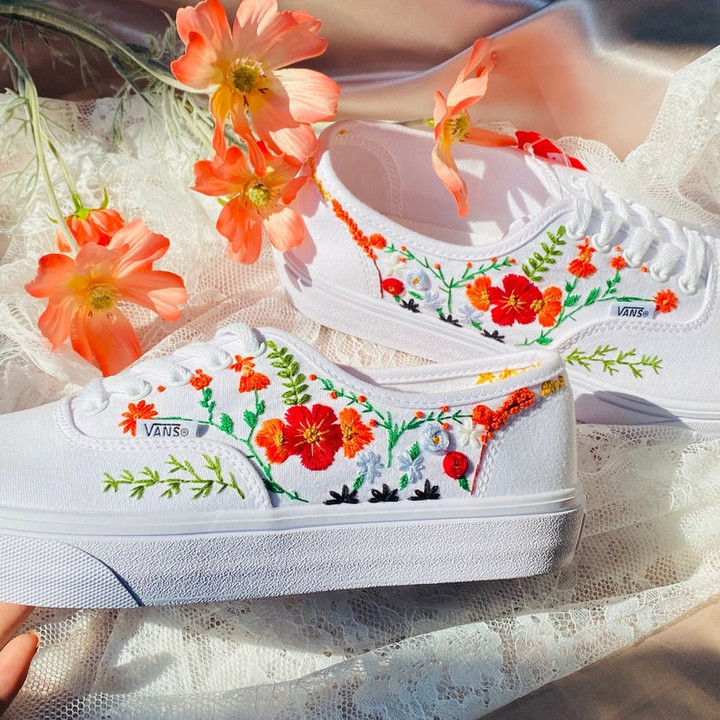Embroidery Flower Leaf Vans Shoes, Bridal Bontical Floral Sneakers, Embroidered Wedding Shoes, Personalized Name Embroidered Floral Leaf Vans For A Bride, Floral Vans Wedding Shoes