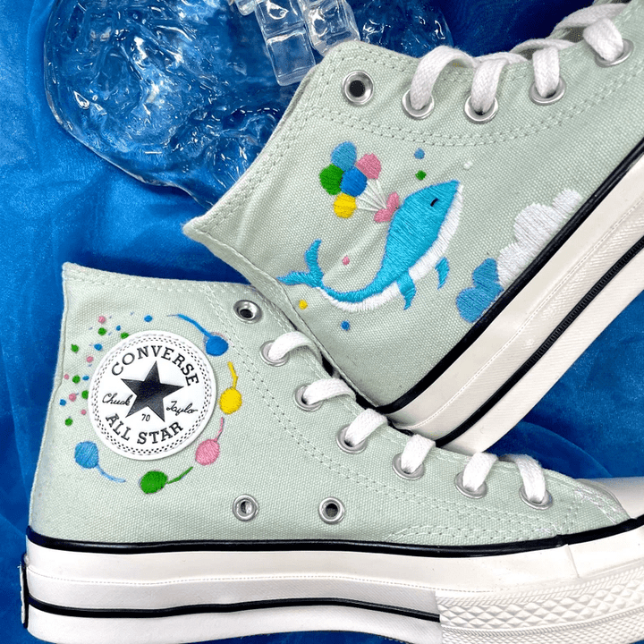 Custom Dolphin Embroidery Shoes/ Wedding Gift Converse Custom Fox and Flowers Embroidery/ Custom converse Chuck Taylor embroidered flower/ Wedding Converse Shoes/ Converse Custom Chuck Taylor 70 embroidered flowers/ Custom Converse Embroi
