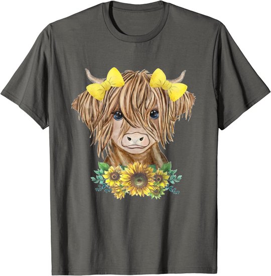 Cute Baby Highland Cow With Sunflowers Farm Farmer Wife Girl T-Shirt