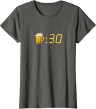 It's Beer O'clock For Beer Drinkers T-Shirt