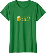 It's Beer O'clock For Beer Drinkers T-Shirt