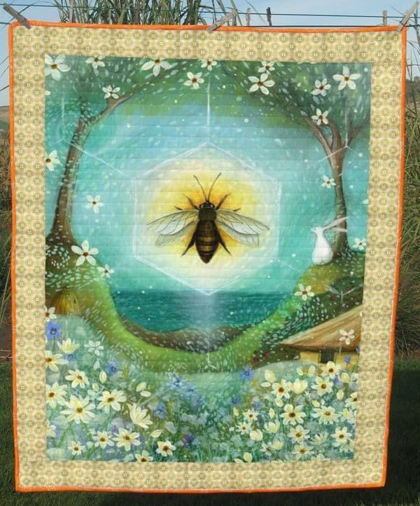 Bee And Flower Quilt Tubbm
