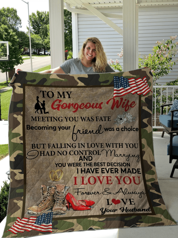 To My Gorgeous Wife Husband And Wife Army American Usa Soft Quilt