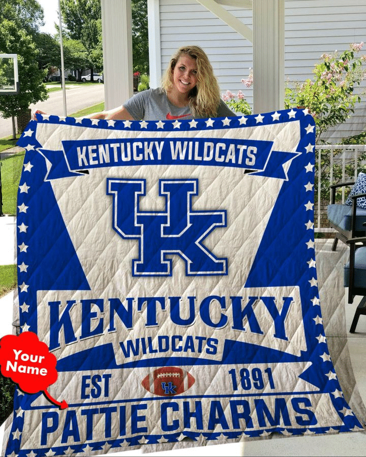 Personalized Kentucky Wildcats Football Team Print Quilt Tn230908