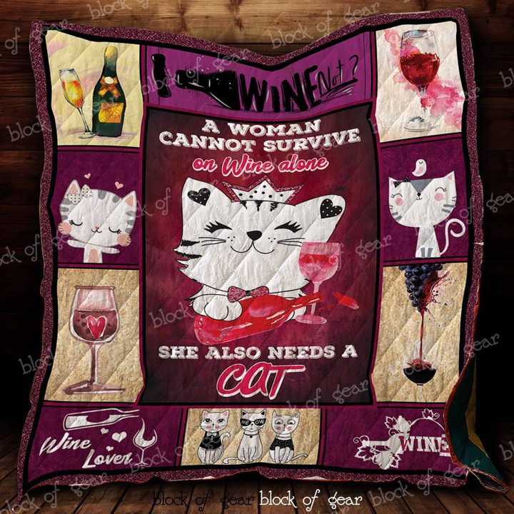 Woman, Wine And Cat Quilt D400
