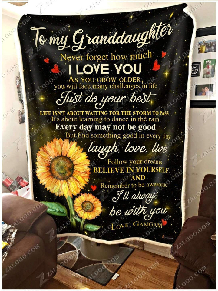 To My Granddaughter Fleece Blanket - Quilt Blanket Letter From Grandma - Gift For Granddaughter | Family Blanket
