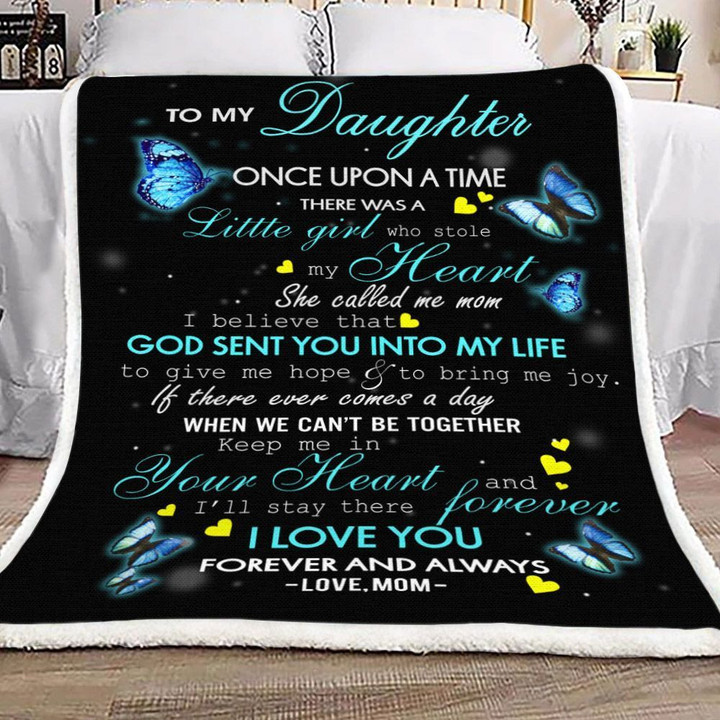Butterfly Daughter Mom OFleece Blanket