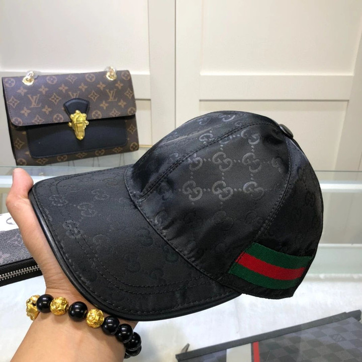 Gucci Gg Embroidered With Net Web Nylon Baseball Cap In Black