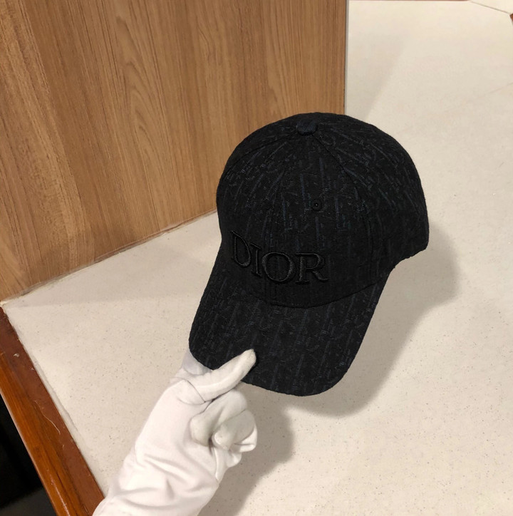 Christian Dior Logo Embroidered Baseball Cap In All Black