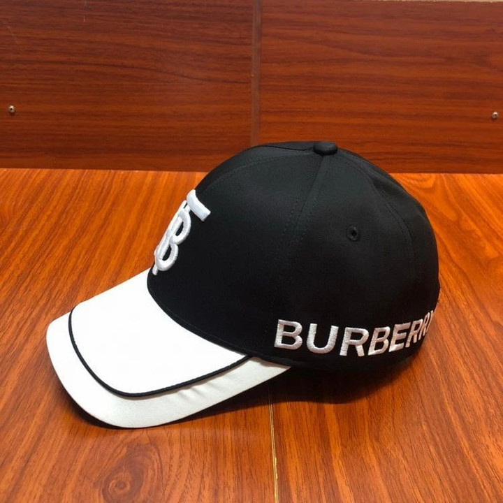 Burberry Embroidered Logo Black And White Baseball Cap