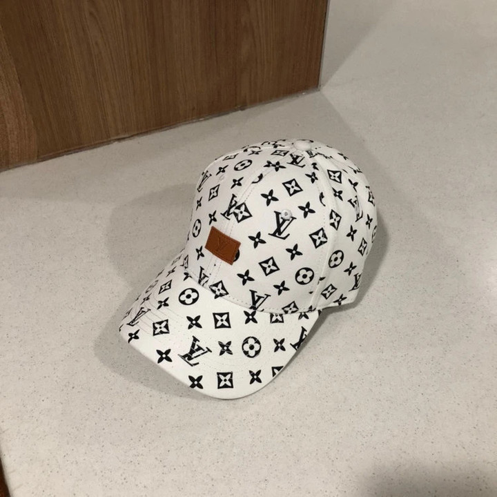 Louis Vuitton Lv Embossed Leather Patch Baseball Cap In White