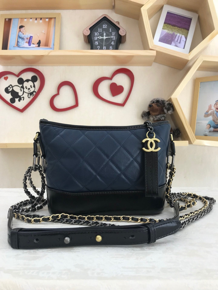 Chanel Gabrielle Shoulder Bag In Black/Navy
