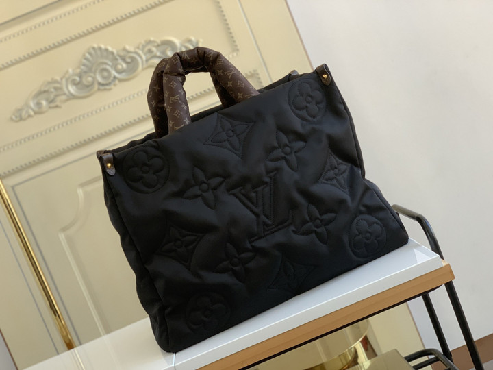 Louis Vuitton Onthego GM Tote Black Large Shoulder Bag