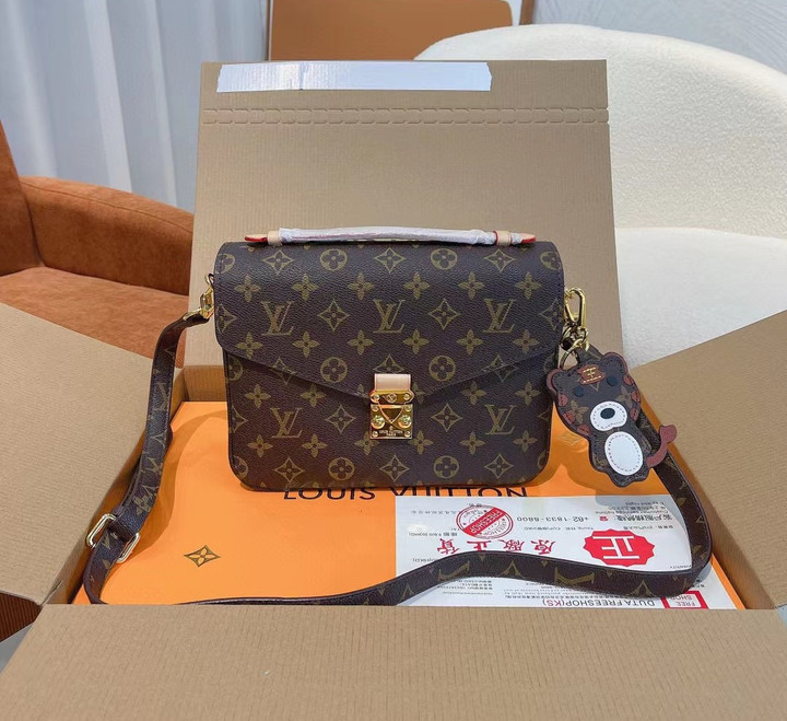 Louis Vuitton Pochette Metis Bag Monogram Canvas Handbag