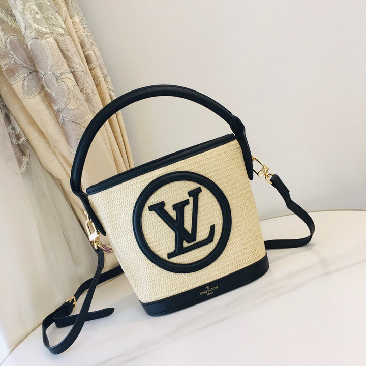 Louis Vuitton Petit Bucket Small Bag In Black