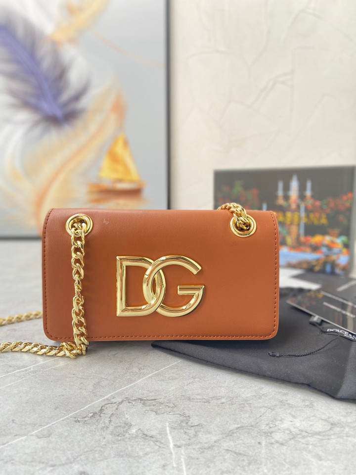 Dolce & Gabbana Polished Calfskin Phone Bag In Caramel