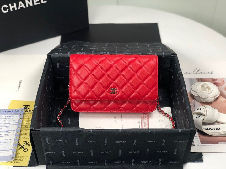 Chanel Wallet On Chain Lambskin Leather In Red