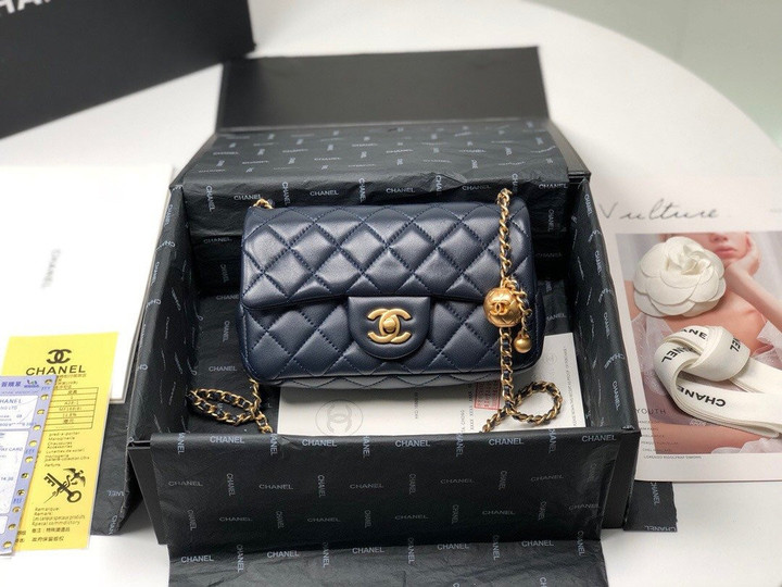 Chanel Pearl Crush Small Flap Bag Leather In Navy