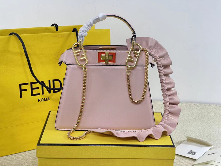 Fendi Peekaboo ISeeU Petite Skirt Chain Bag Leather In Light Pink