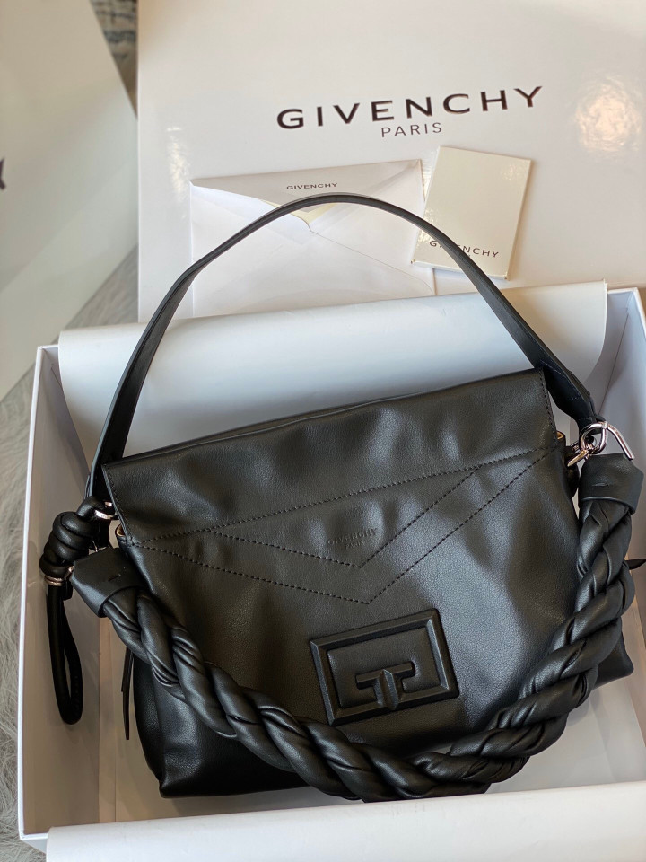 Givenchy ID93 Medium Shoulder Bag Leather In Black