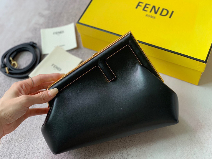 Fendi First Large Bag Leather In Black