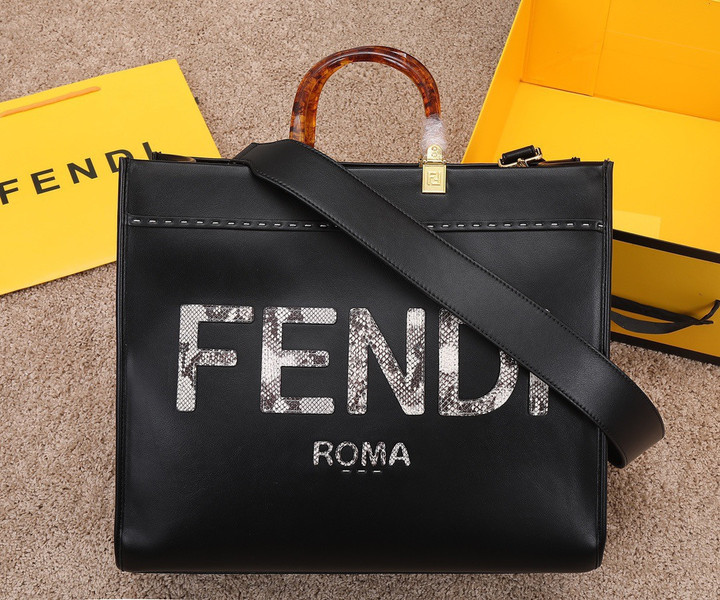 Fendi Sunshine Large Tote Bag With Python Lettering Leather In Black