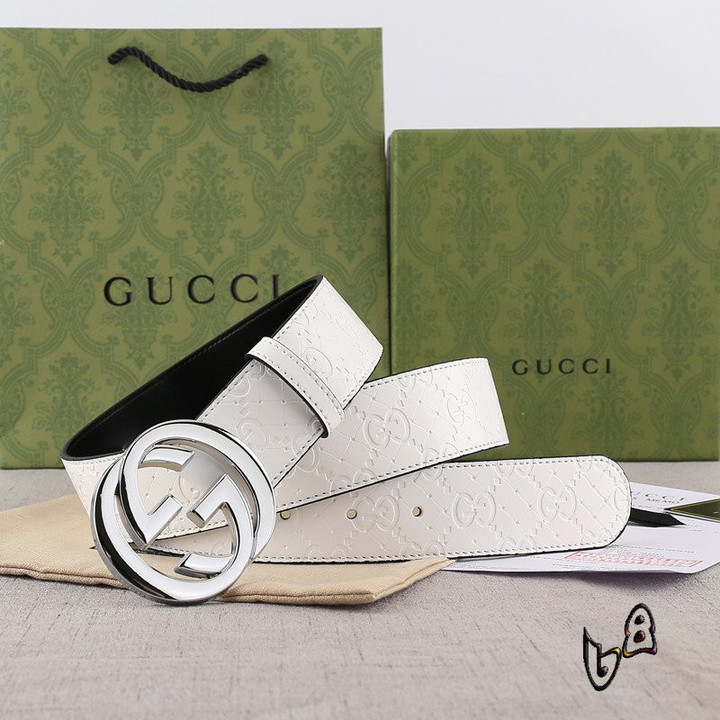 Gucci Signature Leather Belt In Silver And White