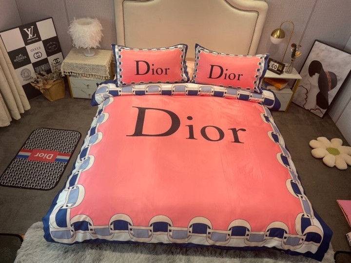 Christian Dior D Letter String Pattern Bedding Set In Pink