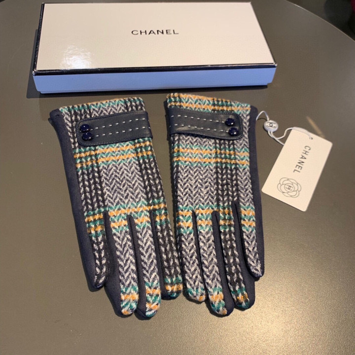 Chanel Full Finger Wool Gloves With Herringbone And Yellow Blue Stripe Pattern