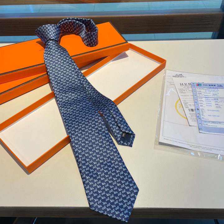 Hermes Turtle Pattern Silk Necktie Cravatta In Navy Blue