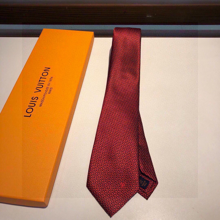 Louis Vuitton Triangle V Pattern Necktie Caravatta In Red