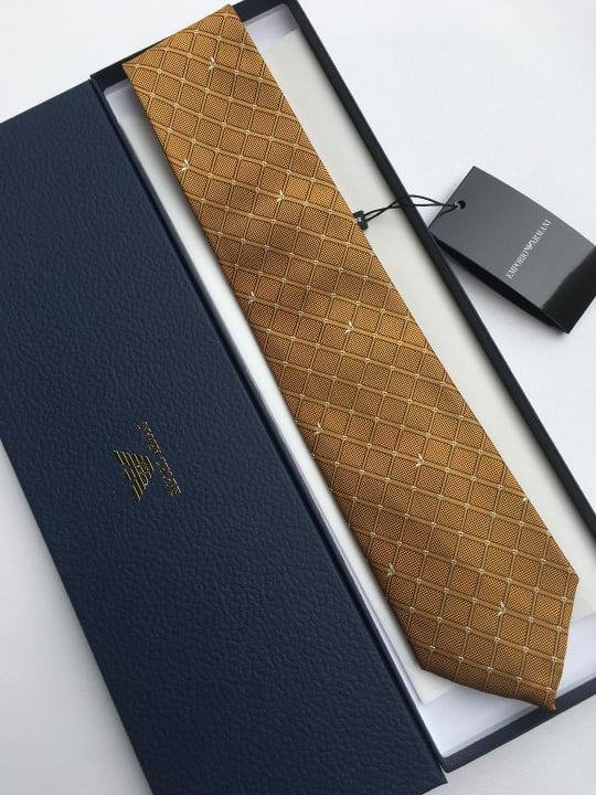 Giorgio Armani Jacquard Checks Pattern Necktie Caravatta In Yellow